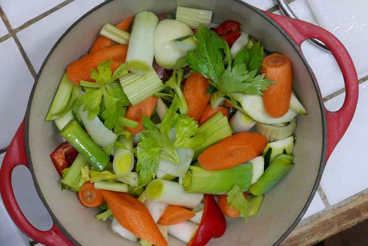 Overhead view of vegetables in bowl