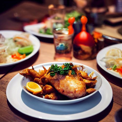 Food shooting chicken makani