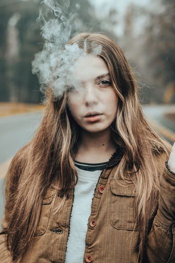 Smoke Dreams Blonde Blue Eyes Sexygirl Light Cinematic Cinematic Photography Natural Beauty Natural Light Vintage Portrait Freedom Young Young Women Bluesky Crazy Crazy Friends Rain Folk Folk Art Cold Mendoza Argentina Beauty Motion Front View Wet Beautiful Woman Headshot Close-up