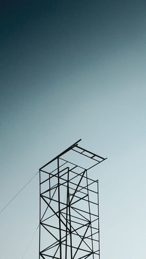 Frame climbing wall