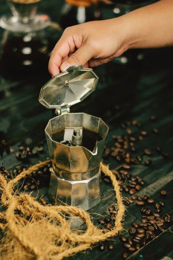 Moca pot coffee is like a manual coffee maker.