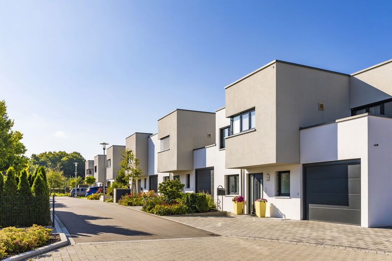 Germany, bavaria, neu-ulm, suburban houses in new development area