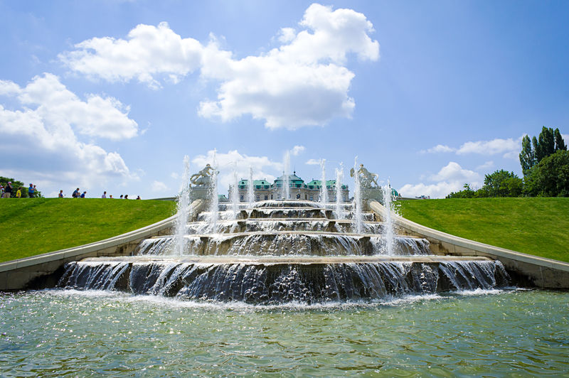 Fountain at belvedere palace