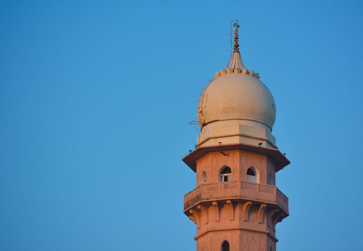 Taj-ul-masajid is a mosque situated in bhopal, madhya pradesh state, india.