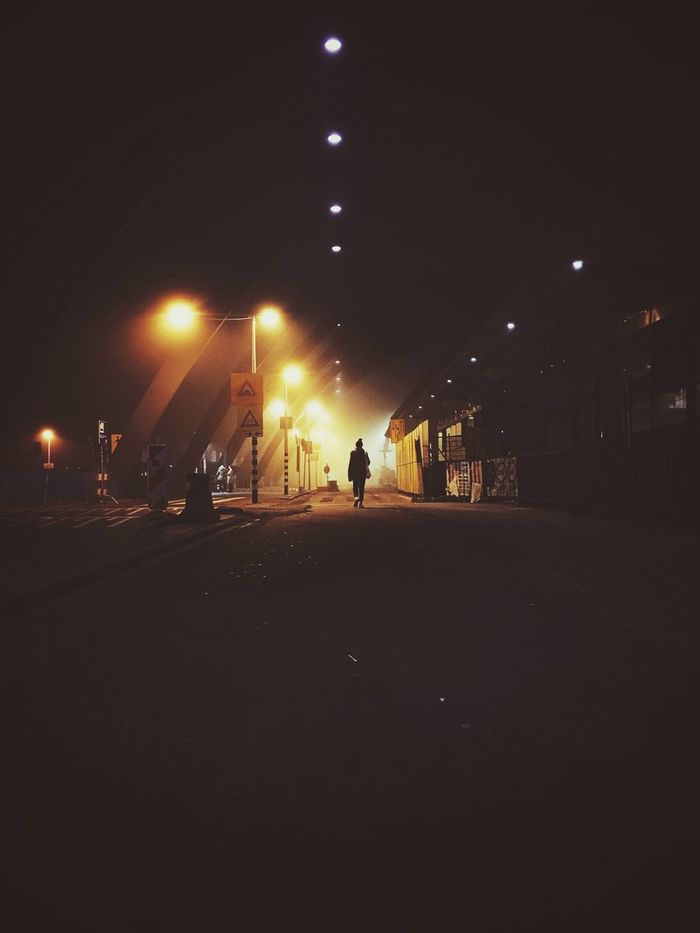 10 Tips for Shooting Photos at Night with Your Phone | EyeEm