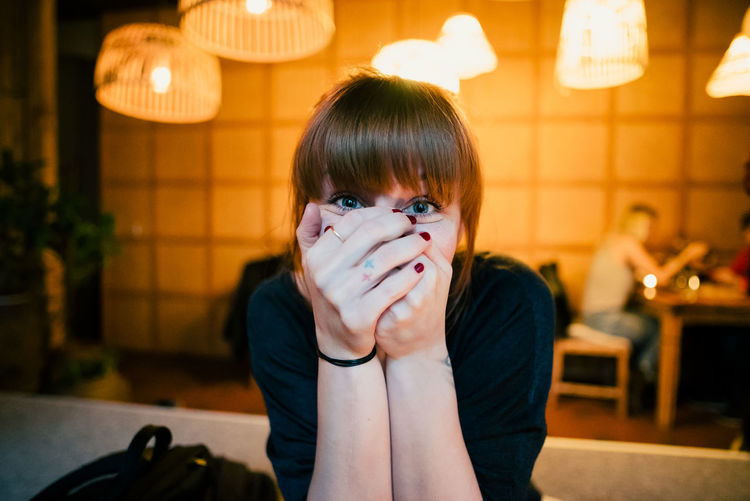 Whooops Background Lights Childhood Close-up Day DONT SPEAK Feelings Focus On Foreground Hurt Indoors Lights Looking At Camera Mouth Shut One Person People Portrait Real People Silence Speechless