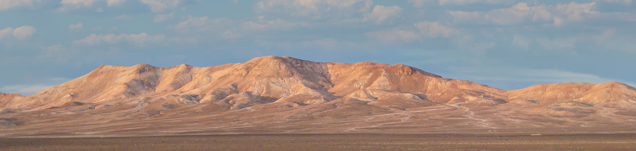 Mountain range near chanaral, northern chile.