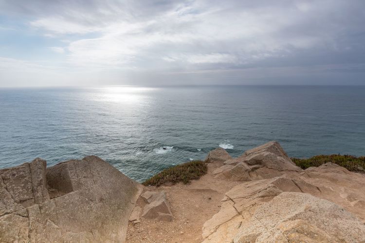 Scenic view of sea against sky from cabo da roca