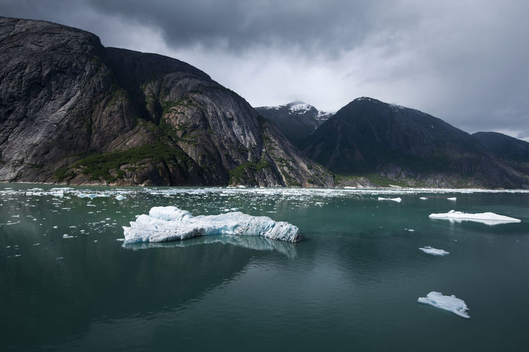 Scenic view of glacier bay in alaska