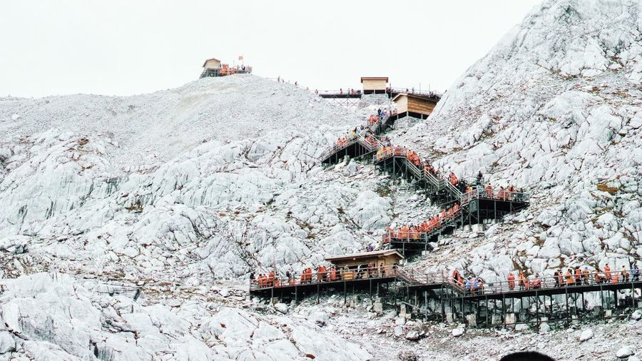 Tourist walkway going up jade dragon snow mountain