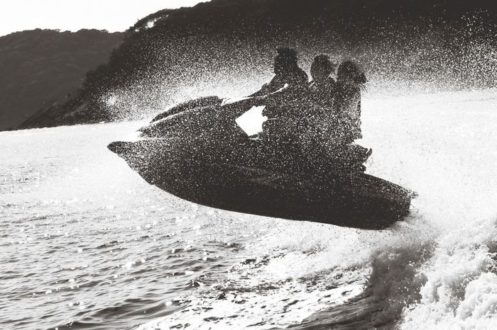 Side view of jet ski in action