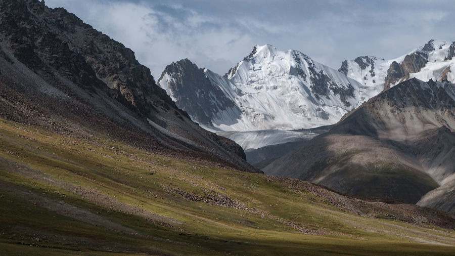 Khunjerab pass and karakoram mountains, xinjiang, china.