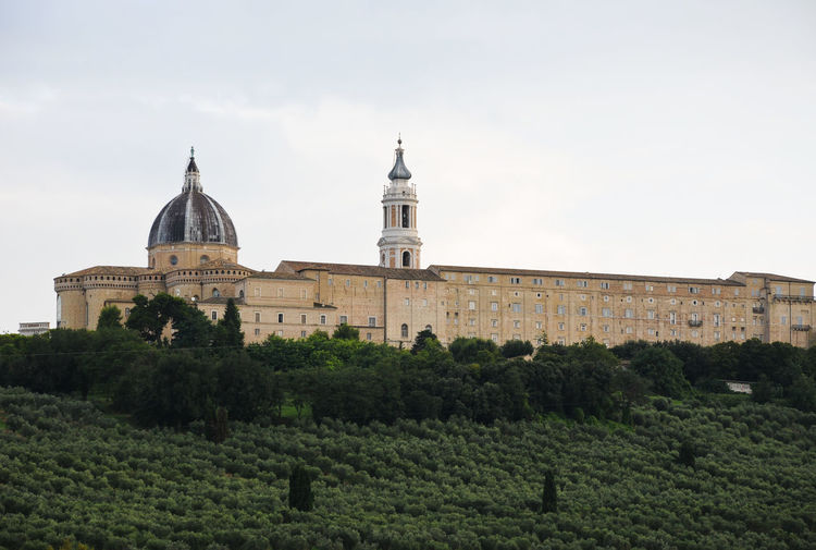 View of temple building against sky
