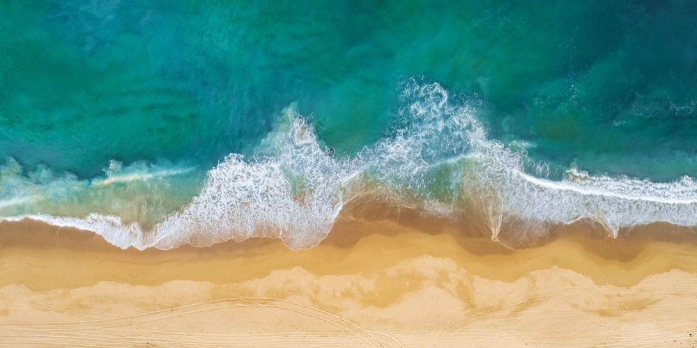 Close-up of wave splashing on shore