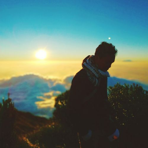 The first time i enjoyed the rising sun on mount merbabu