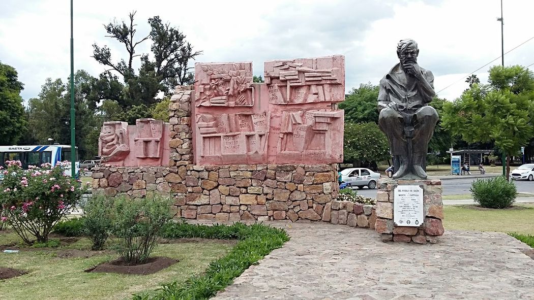 Resultado de imagen para Manuel J. Castilla,ESTATUA