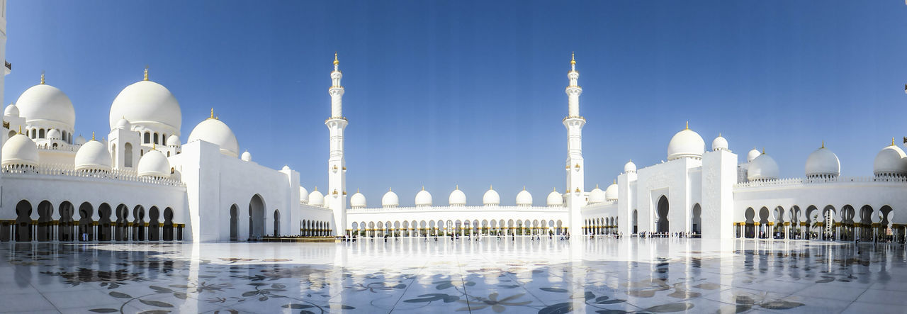 Sheikh zayed mosque against clear sky